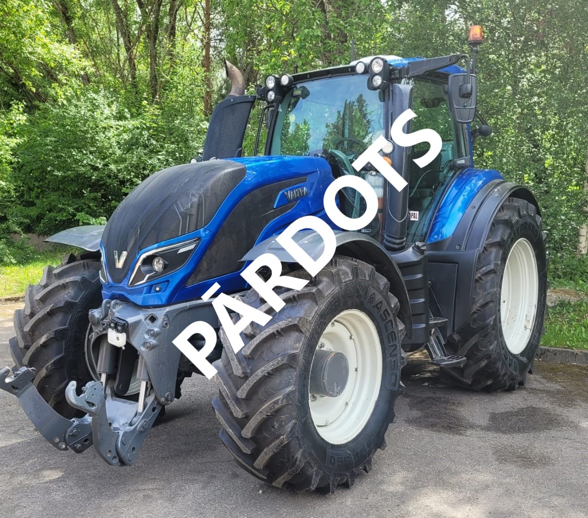 Tractor